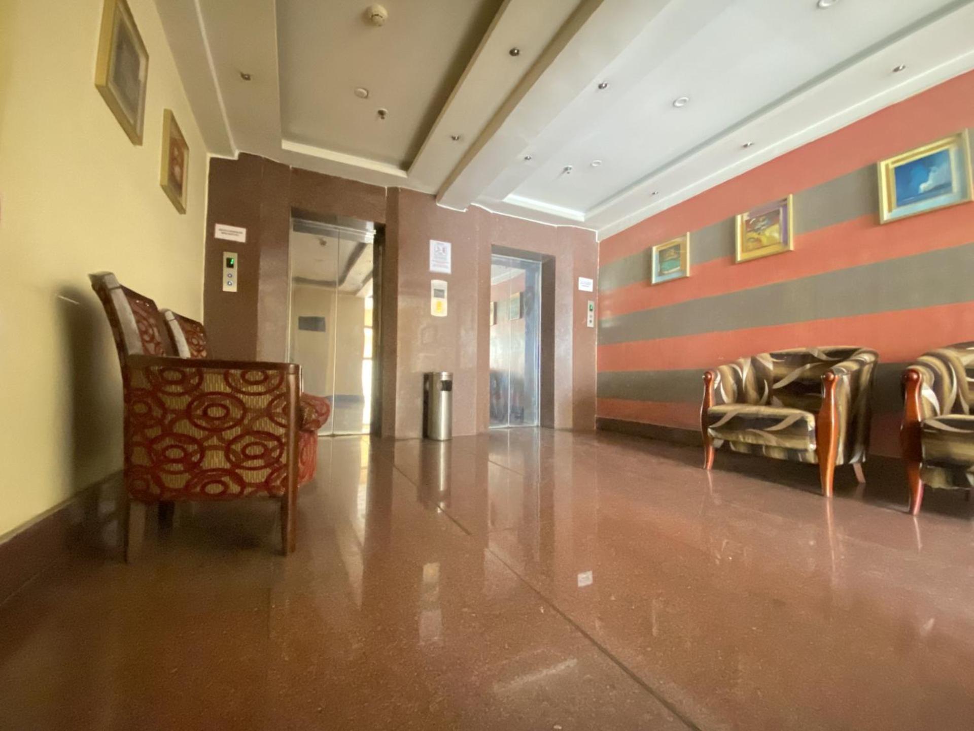 Astoria Hotel Kalküta Dış mekan fotoğraf