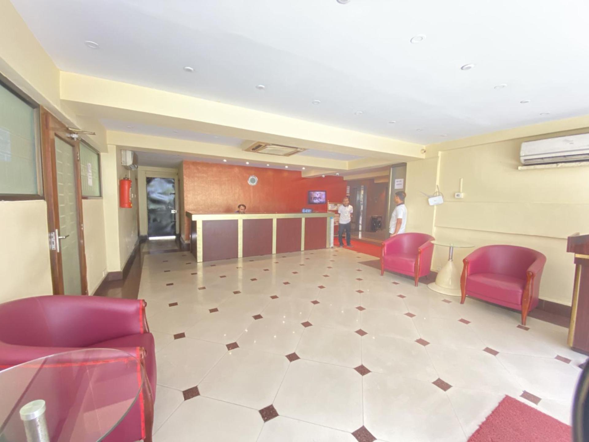 Astoria Hotel Kalküta Dış mekan fotoğraf