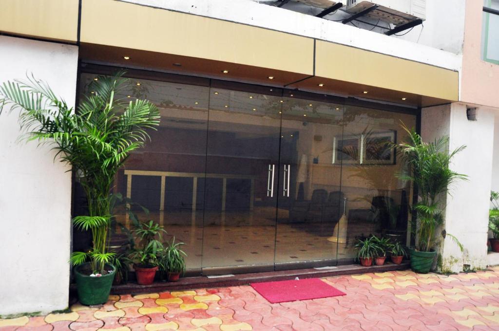 Astoria Hotel Kalküta Dış mekan fotoğraf