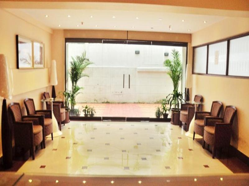 Astoria Hotel Kalküta Dış mekan fotoğraf