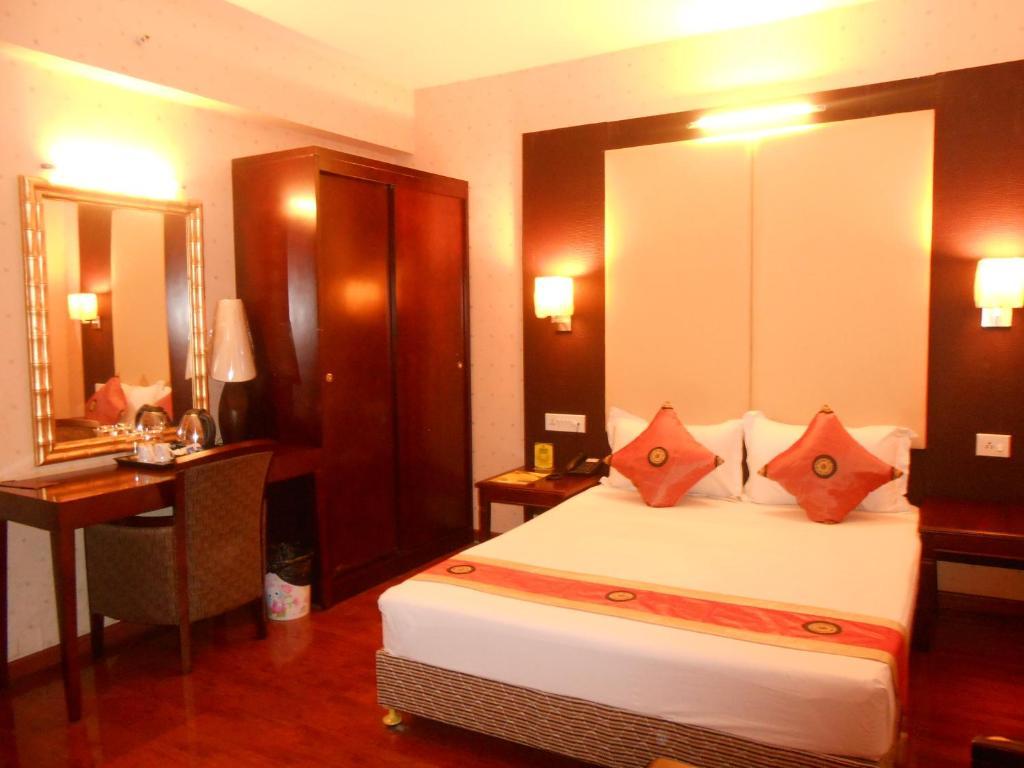 Astoria Hotel Kalküta Dış mekan fotoğraf