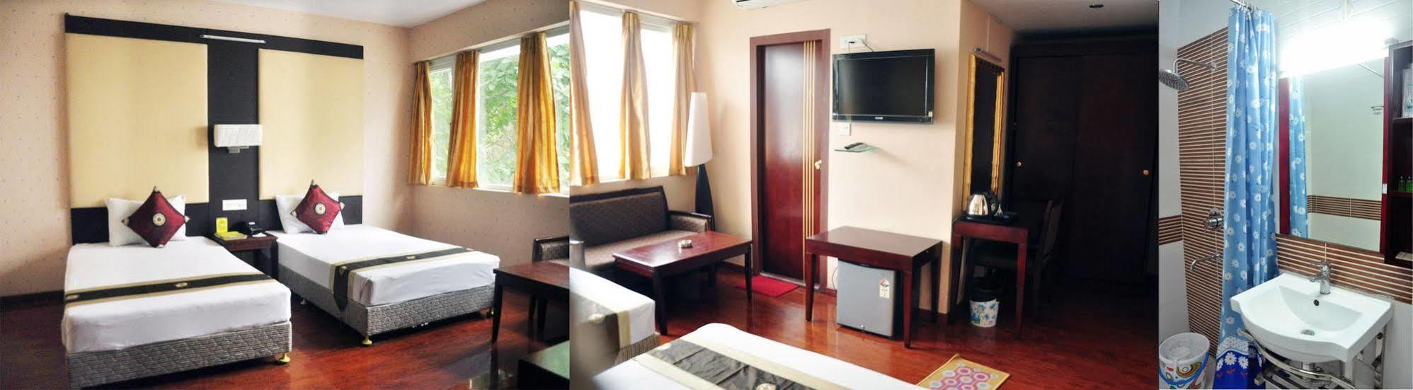 Astoria Hotel Kalküta Dış mekan fotoğraf